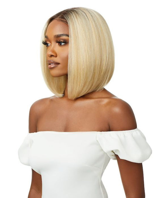 Outre Perfect Hairline HD Wig(13"x4") - Jenisse 12"